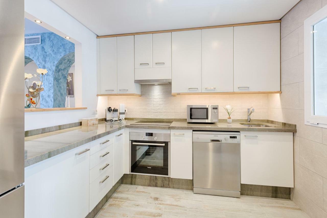 Sea & Mountain View Penthouse Apartment Estepona Exterior photo
